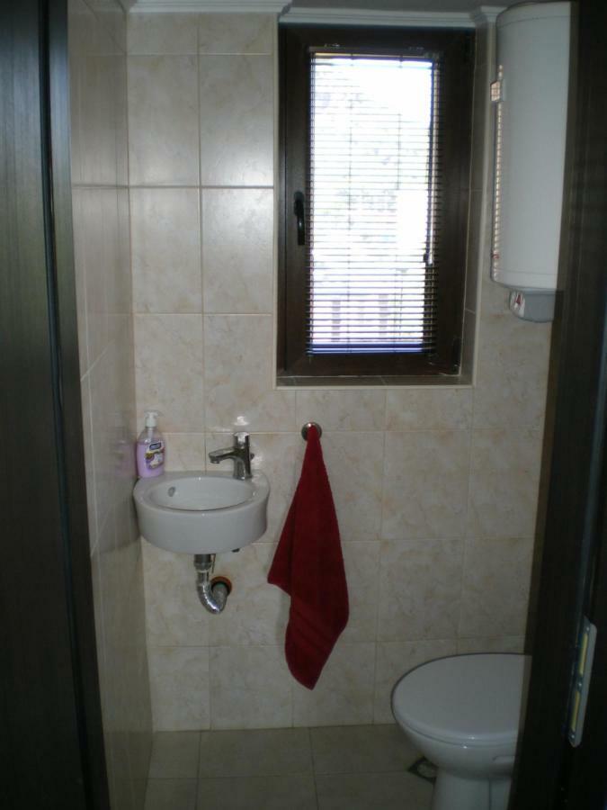 Park View Apartment Plovdiv With Parking Екстер'єр фото